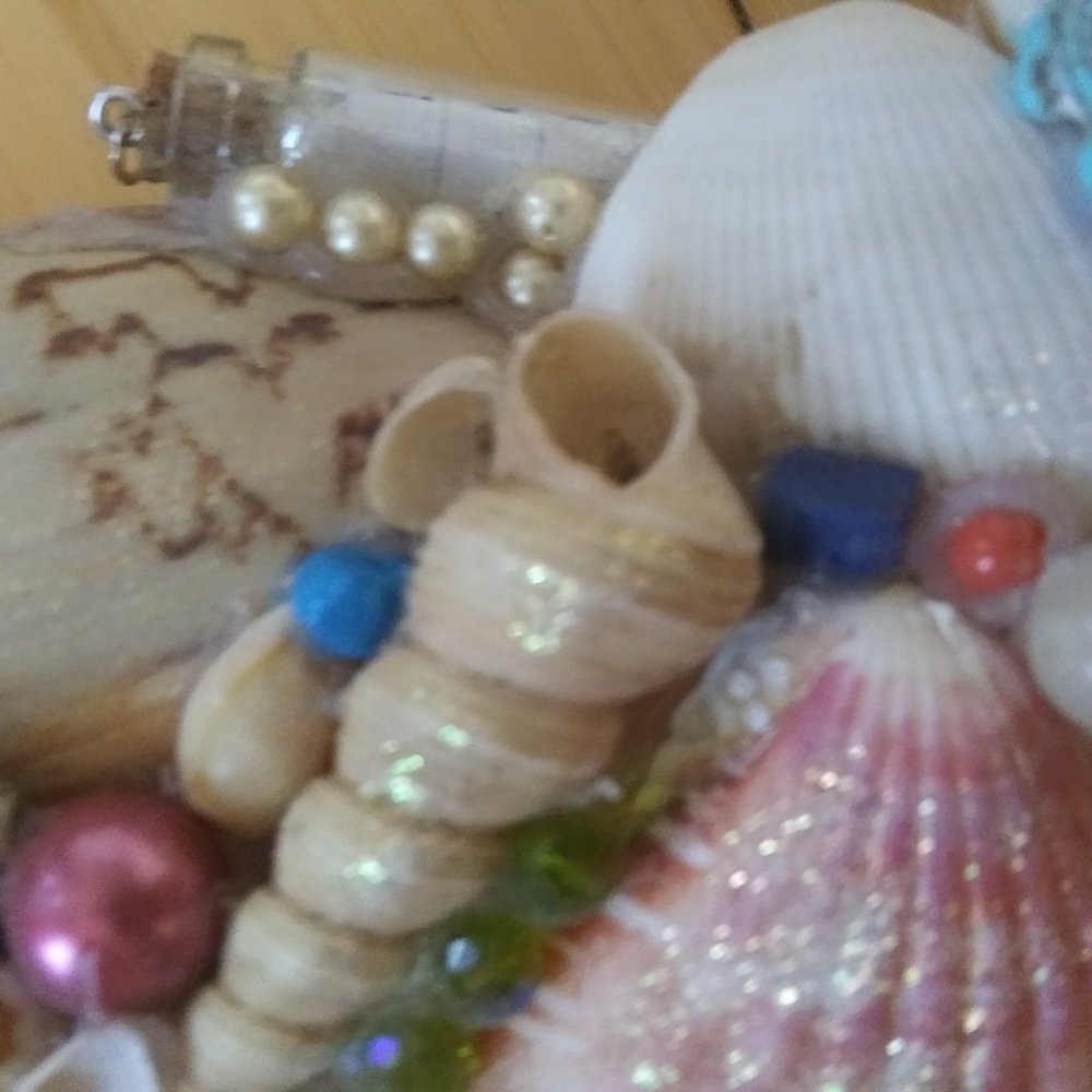 Seashell wreath - Picture 14 of 15